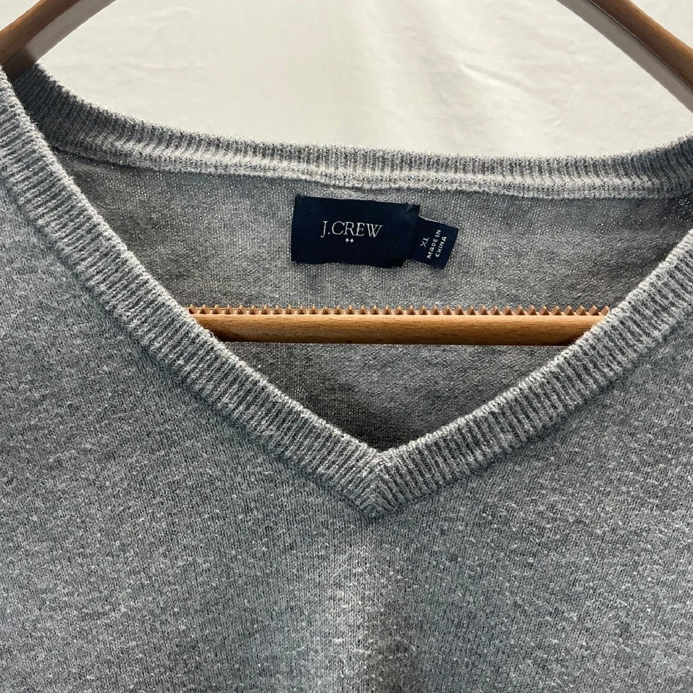J. Crew V-Neck Sweater Soft Knit Pullover Casual Everyday XL‎